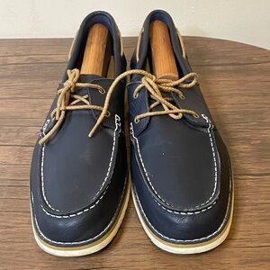 Timberland Boat shoes Men’s 11 Navy Blue with white soles